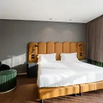 Eurostars La Hotel