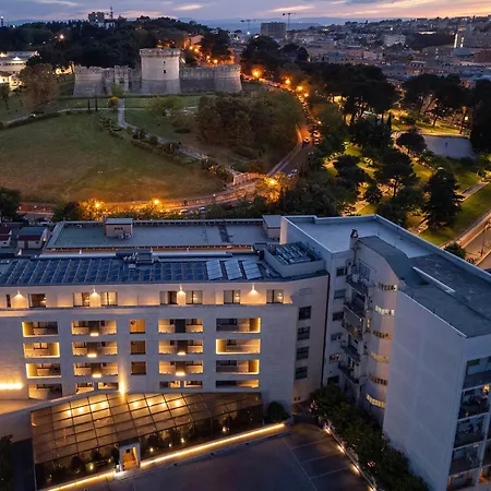 Eurostars La Отель