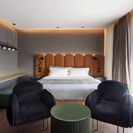 Eurostars La Отель