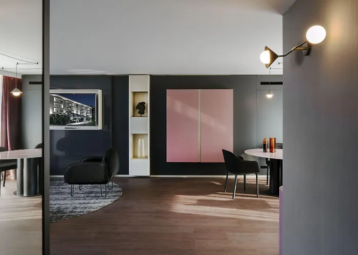 Eurostars La Hotel 5*